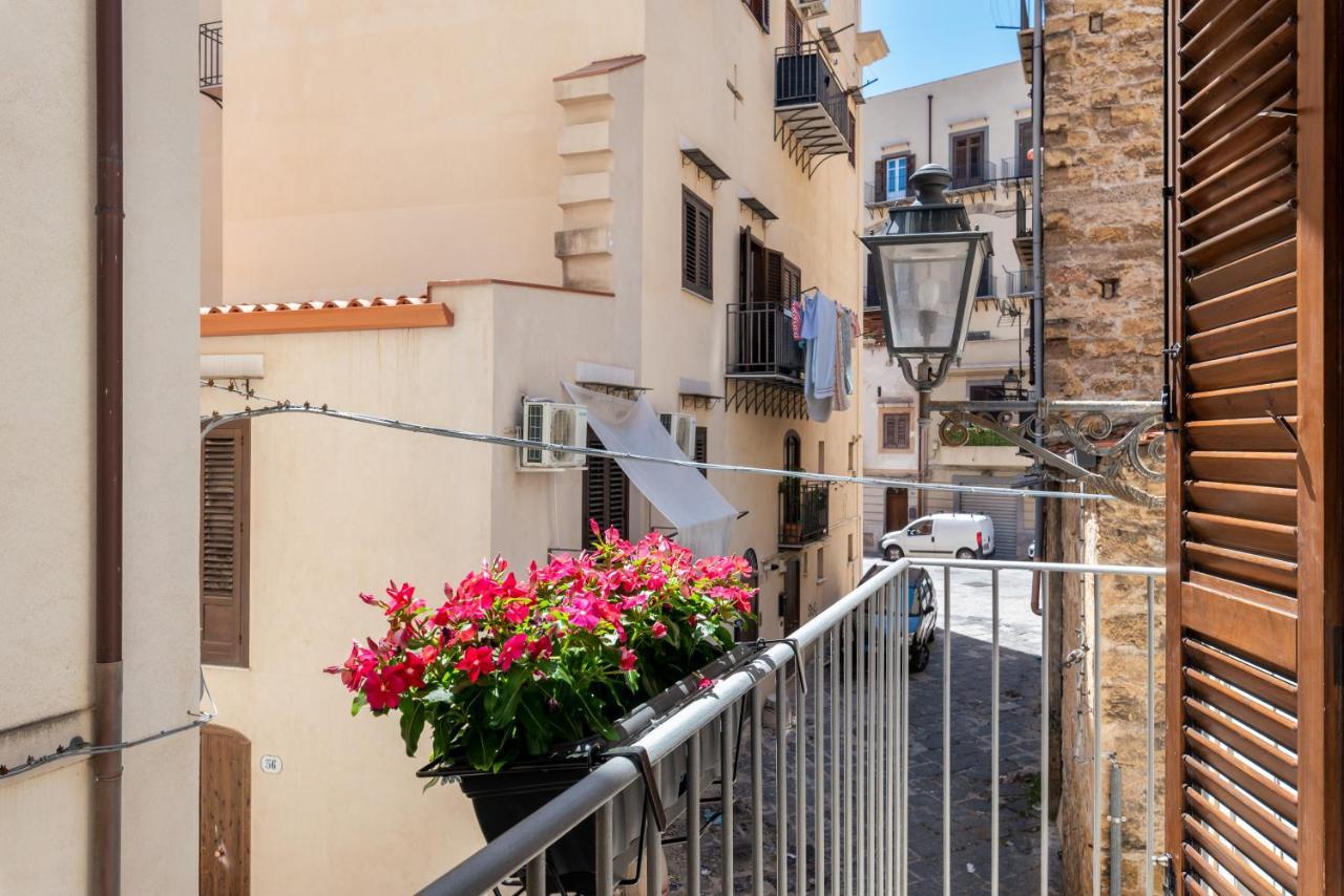 Le Porte Del Kassaro Palermo Eksteriør billede
